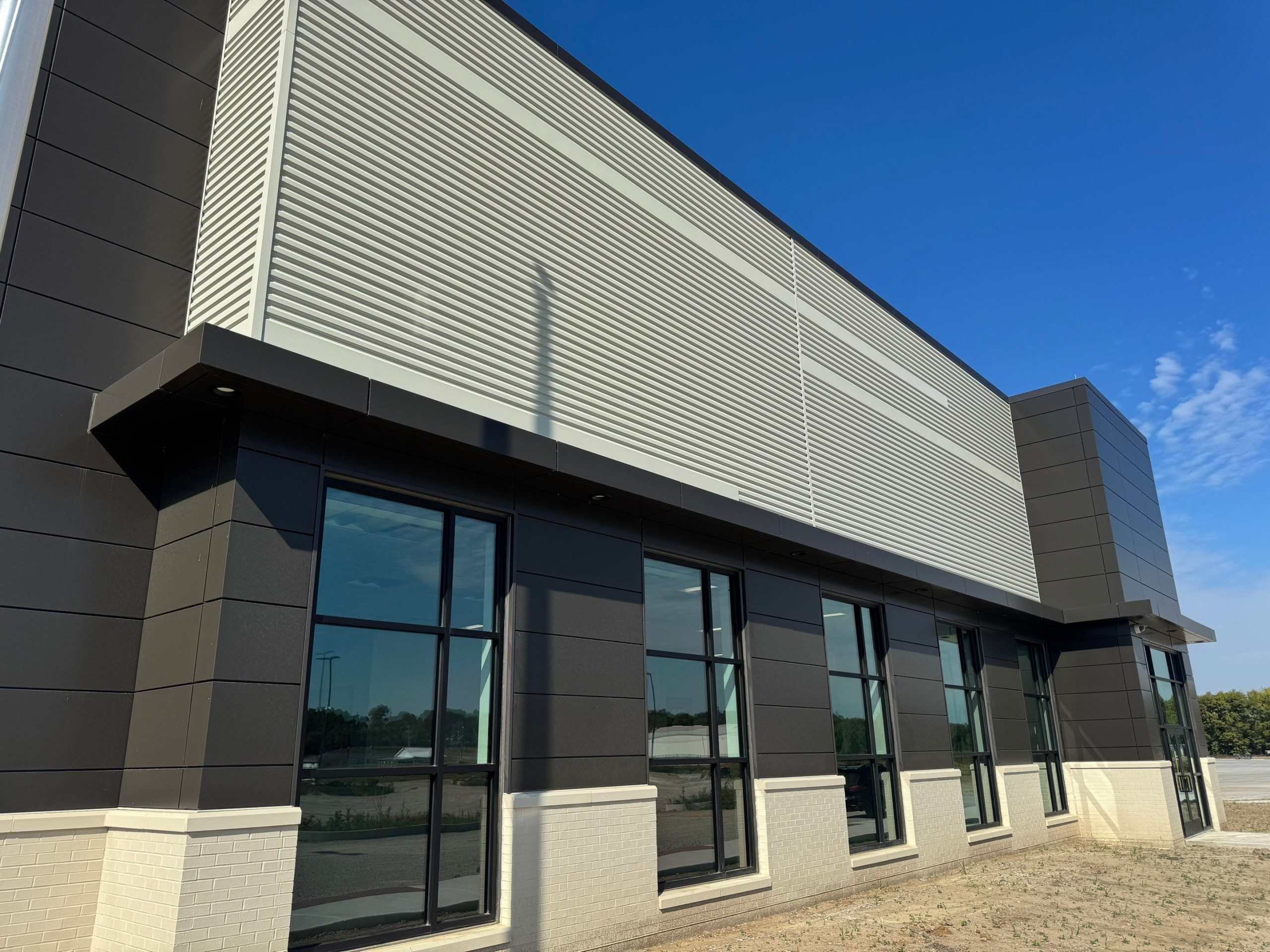 2-Oct 14, 2025 16-26-04-AQV3