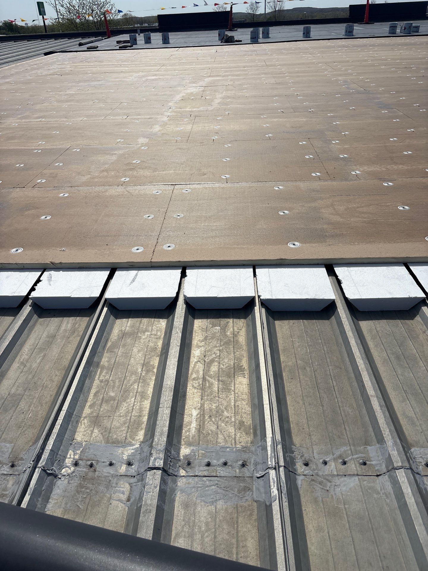 4-Apr 21, 2026 15-30-42-MXXJ